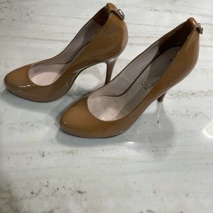 Uterque Vero cuoio shoes leather
